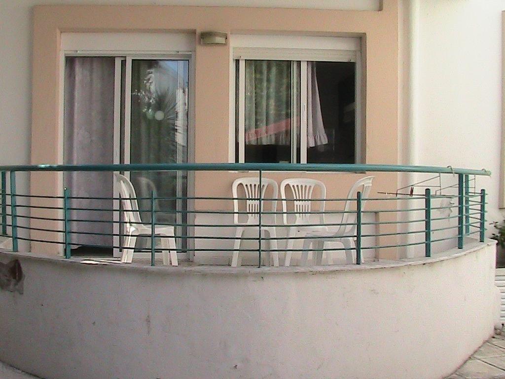 Niki Apartments Polychrono Ngoại thất bức ảnh